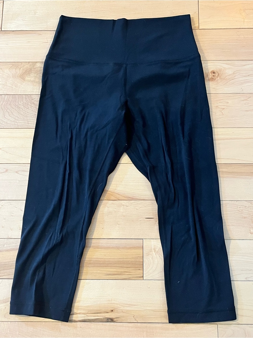 Lululemon Crop Align Black Leggings size eight (8)